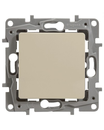Переключатель 10AX-250В ETIKA, слоновая кость (672305). Выключатель. LegranD в Тольятти